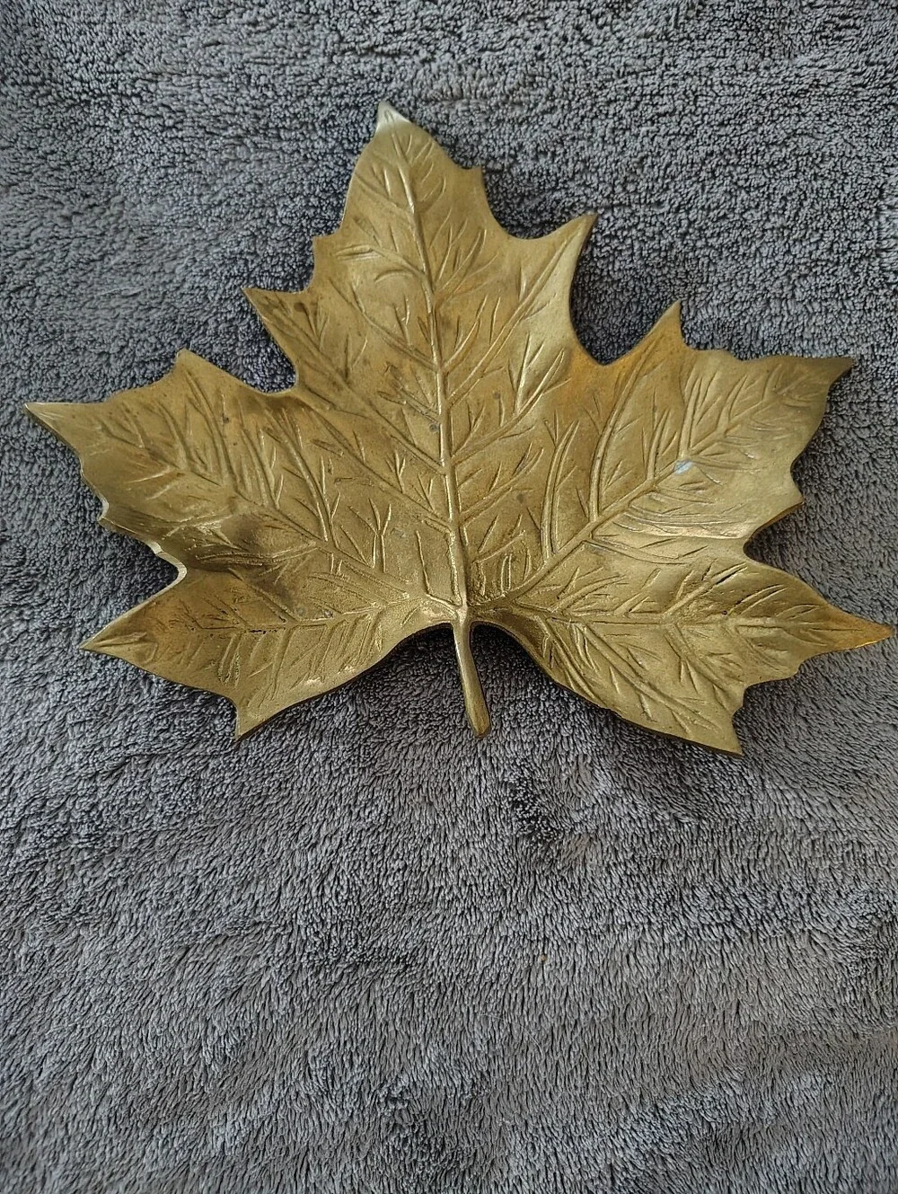 Brass Maple Leaf Decorative Tray 6 By 7 Inch